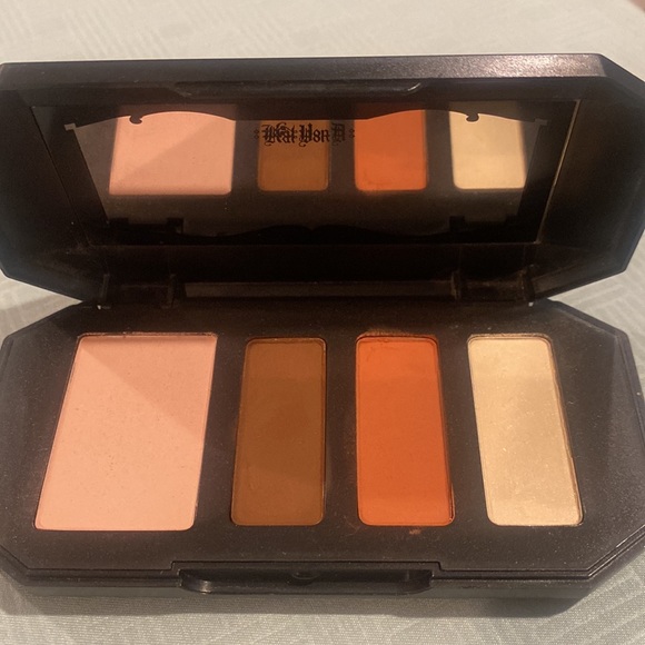 KVD Beauty Kitten Mini: Rust Shade + Light Eyeshadow Palettw - Picture 1 of 4